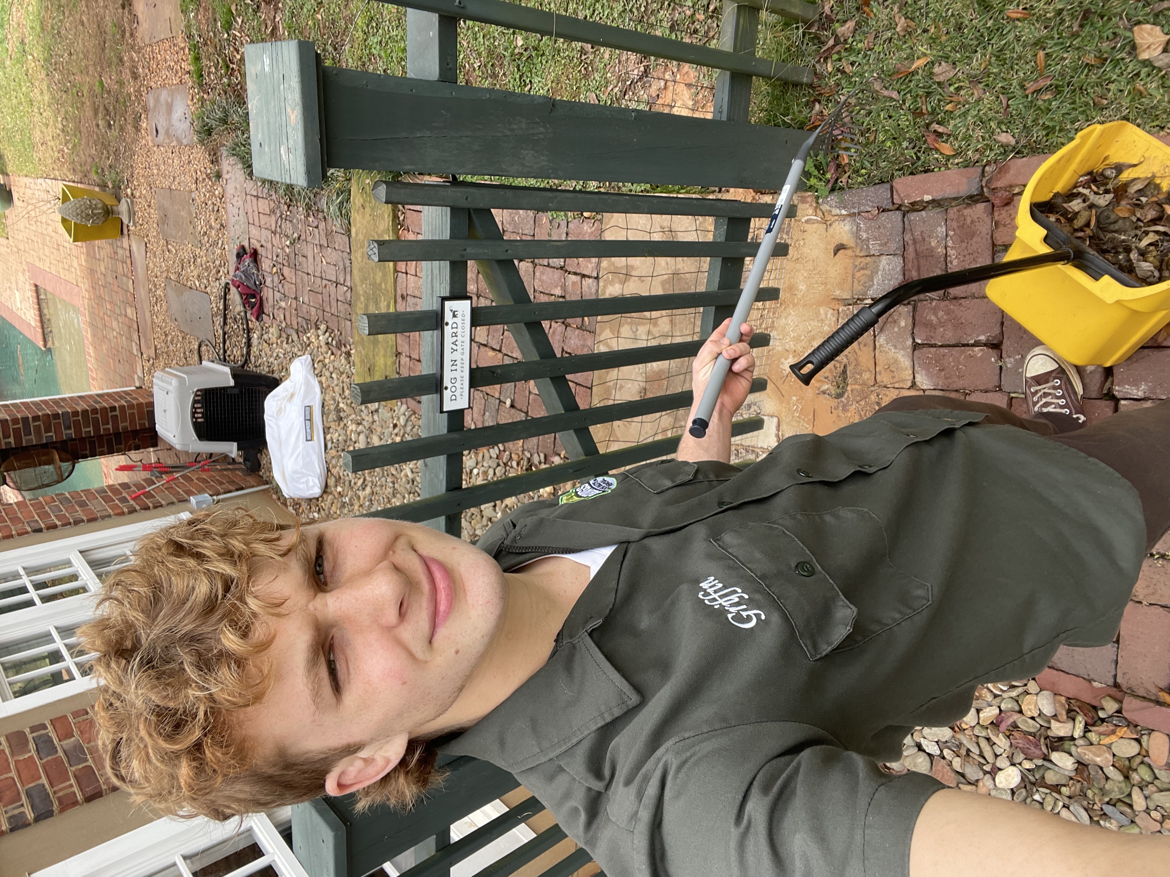 Dirty Dawgs technician on the job